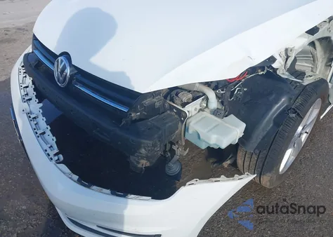 2015 Volkswagen Golf Sportwagen Tdi S 4-Door z USA, uszkodzony, nr VIN 3VWFA7AU8FM520449